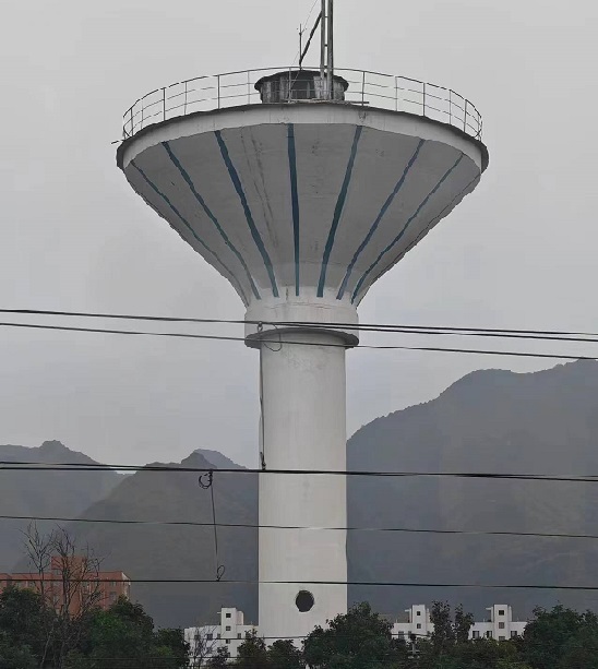 水塔拆除公司：安全至上，為城市建設(shè)提供有力支持